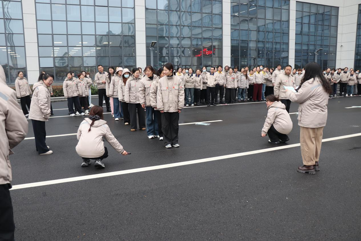 巾帼展风采，活力暖人心